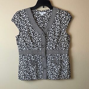 Dress Barn Black & White Pattern Blouse